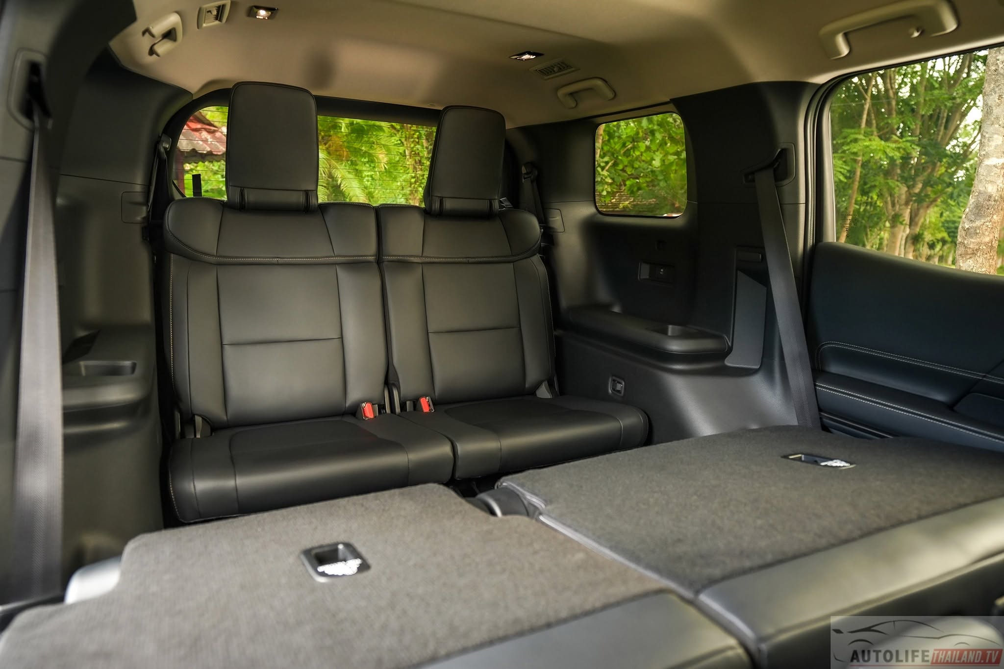 2026 Mitsubishi Pajero 5.jpg