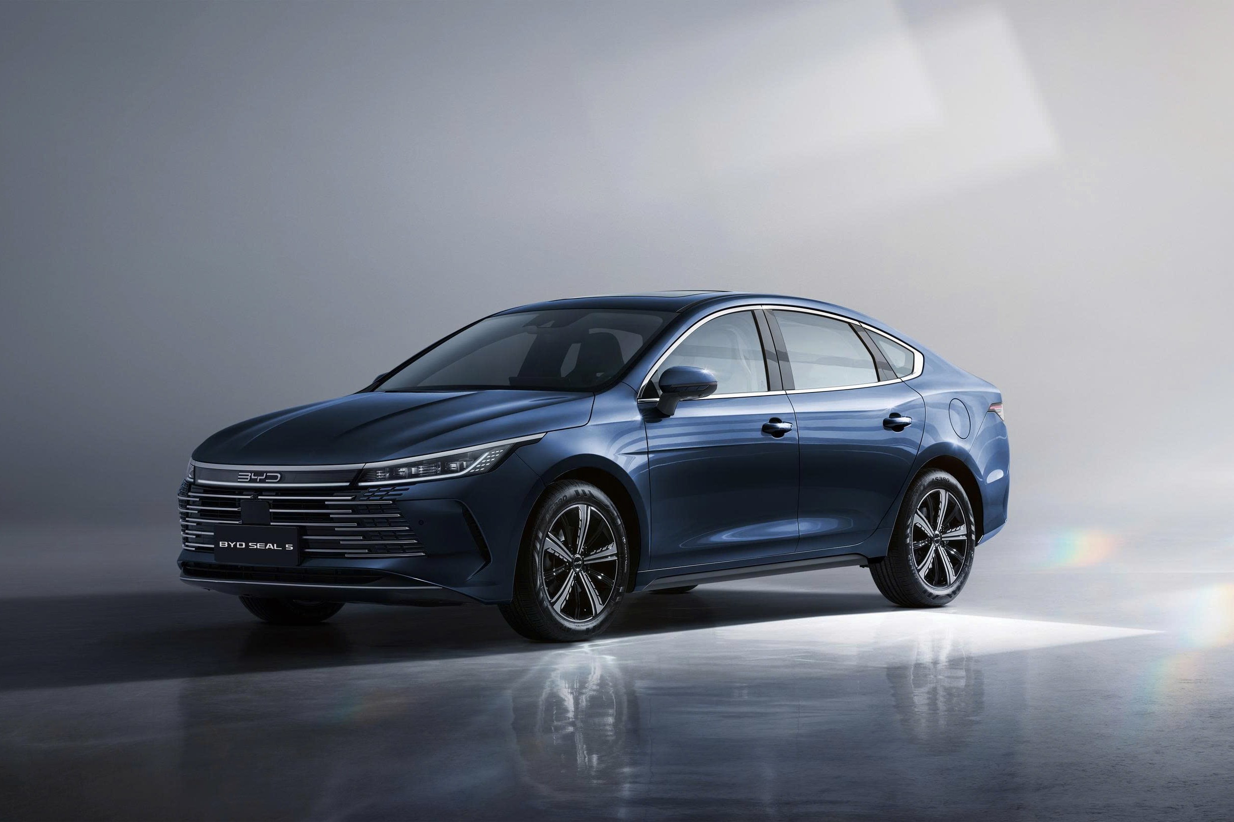 BYD SEAL 5_Ngoại thất_1.jpg
