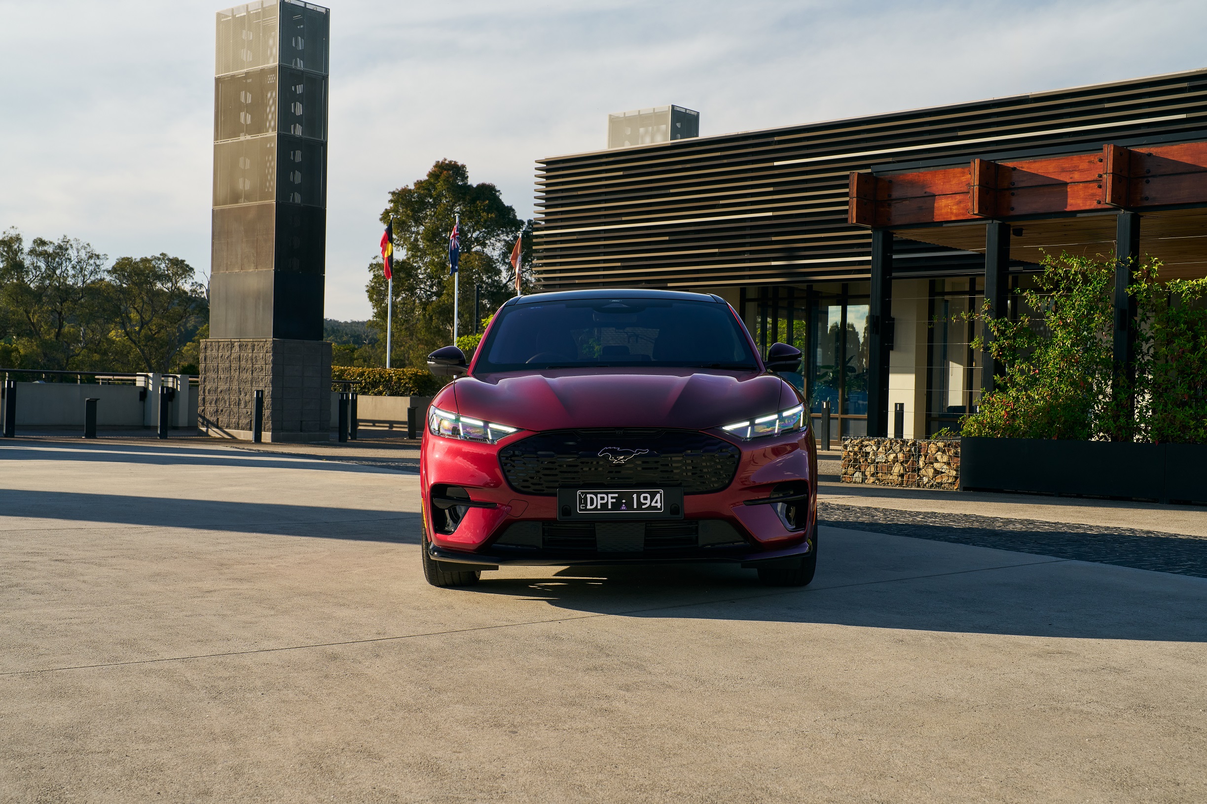 Ford Mustang Mach-E (6).jpg