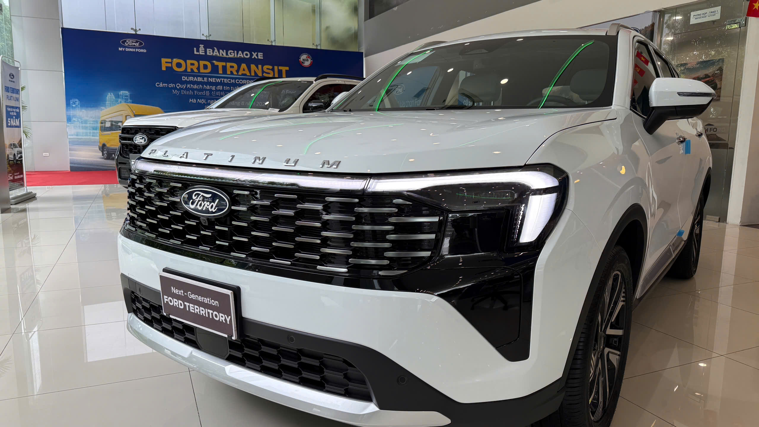 Ford Territory Platinum 2026 4.jpg