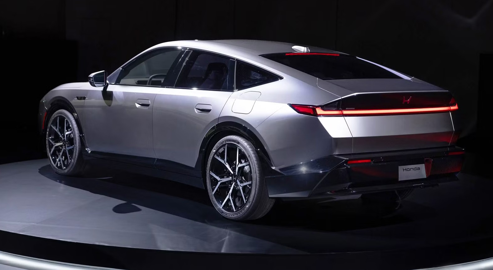 Honda-a1.jpg
