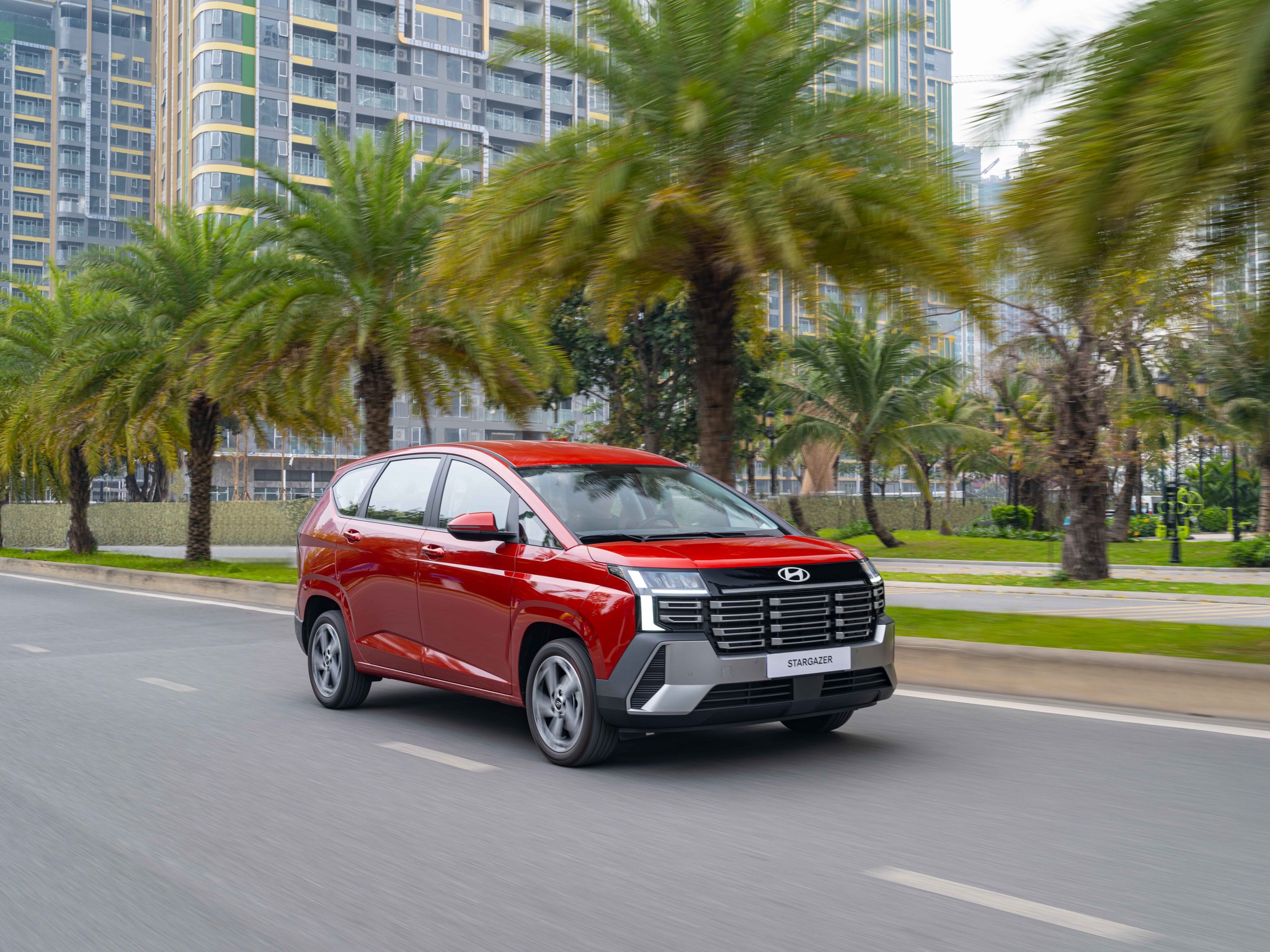 Hyundai Stargazer 2026-a4.jpg