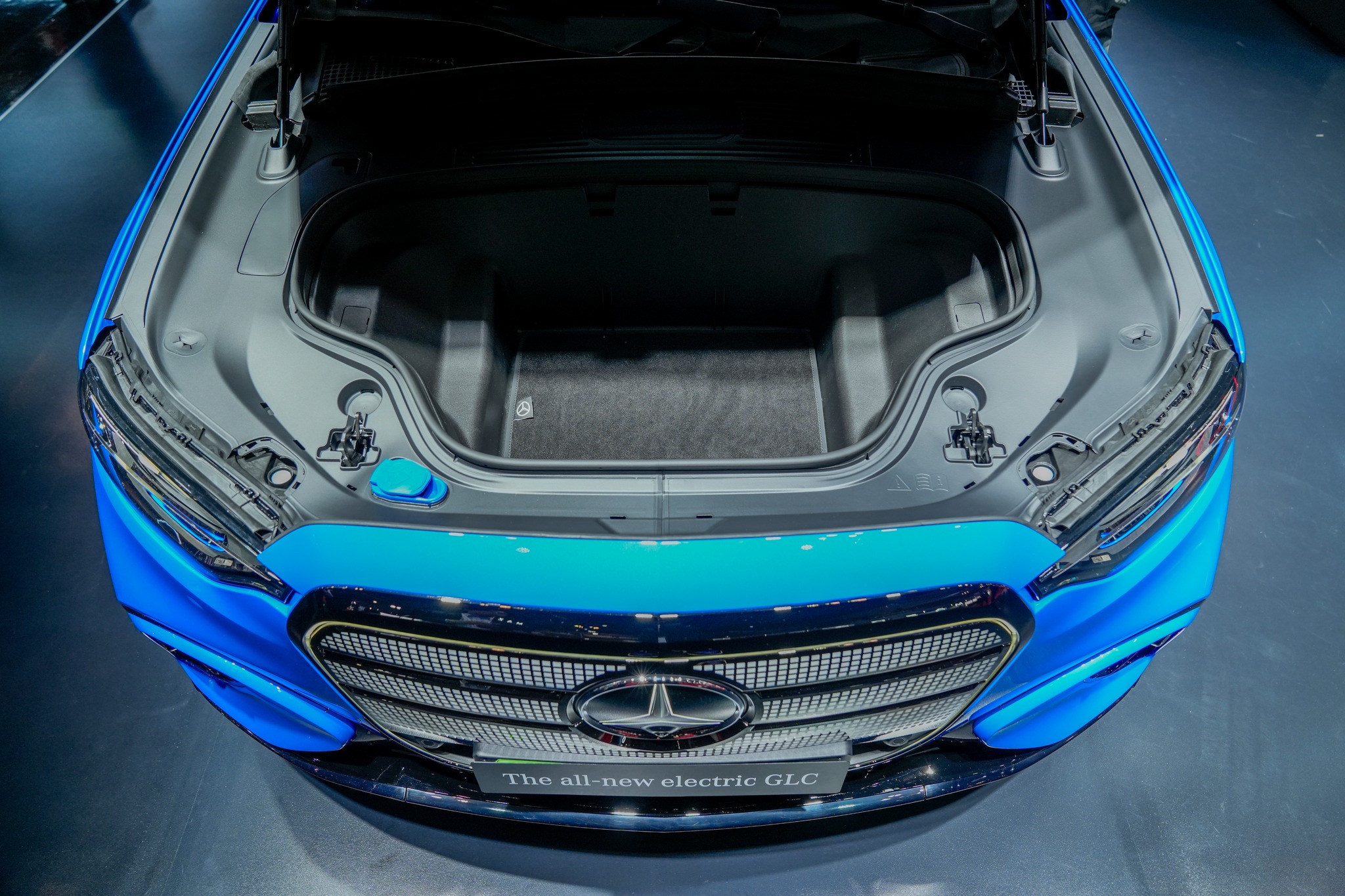 Mercedes-Benz GLC  9.jpg