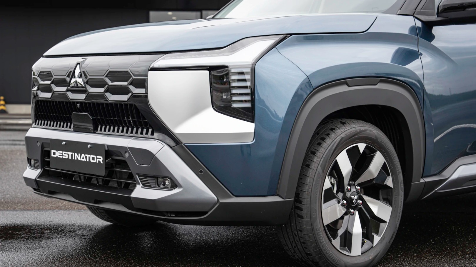 mitsubishi-destinator-2026 3.jpg