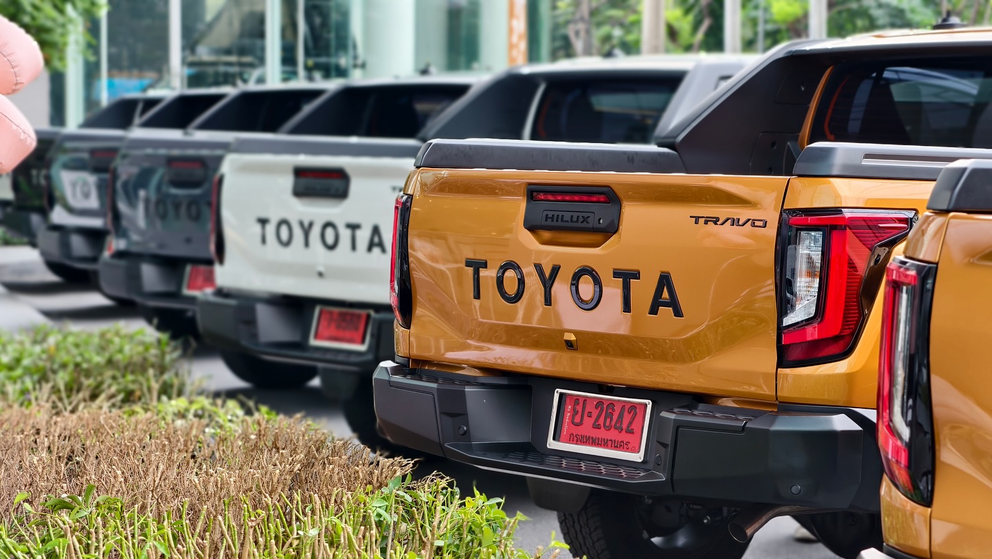 New Toyota Hilux 14.jpg