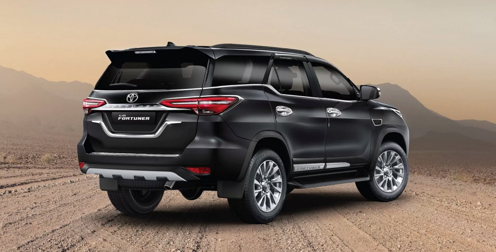 Toyota Fortuner 3.jpg