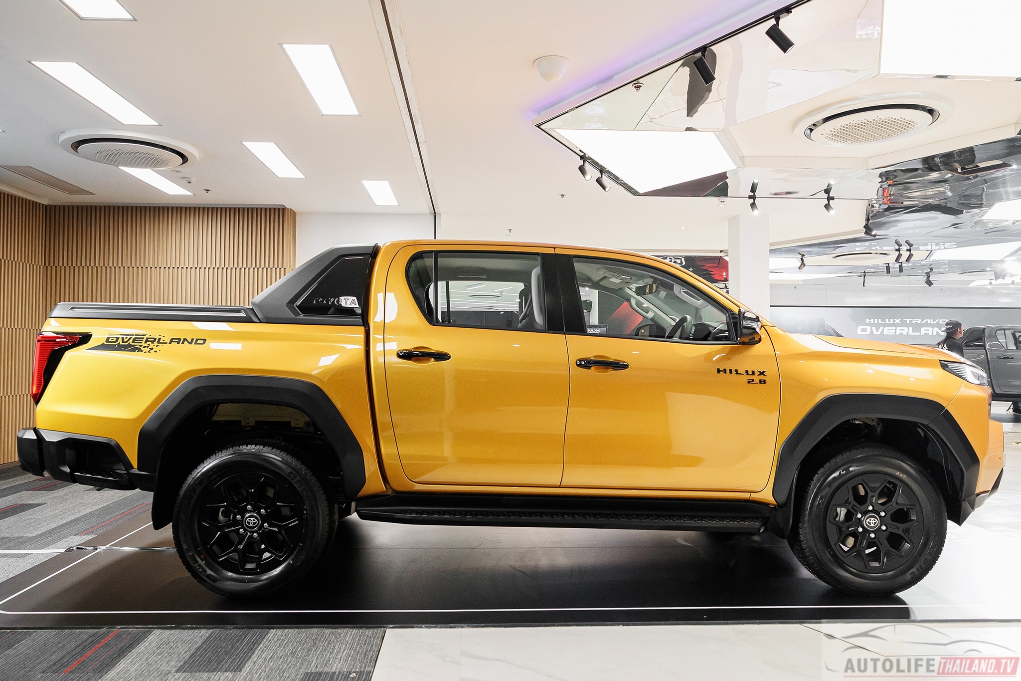 Toyota Hilux TRAVO OVERLAND 16 (1) (1).jpg