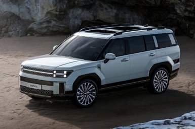 Hyundai_Santa_Fe_Hybrid_001.jpg
