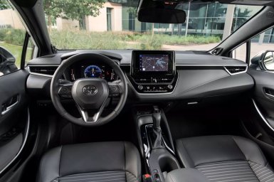 2026-Toyota-Corolla-724-11.jpg