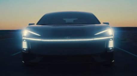 Toyota Corolla Concept.jpg