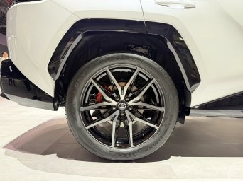 All NEW Toyota RAV4 PHEV GR SPORT 9.jpg