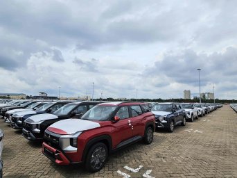 Mitsubishi Destinator  (1).jpg