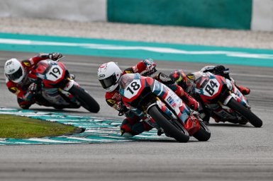 MSBK 2025 race  2 3.jpg