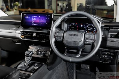 Toyota Hilux TRAVO OVERLAND 3.jpg