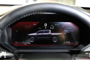 Toyota Hilux TRAVO OVERLAND 5.jpg