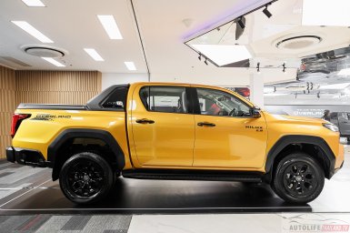 Toyota Hilux TRAVO OVERLAND 16 (1).jpg