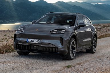 Porsche Cayenne EV.jpg