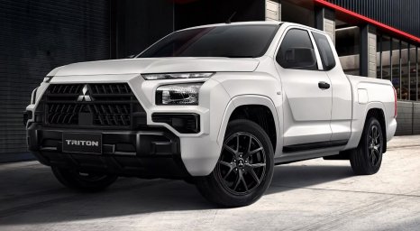 Mitsubisi-Triton-Mega-Cab-Street-Thailand-6.jpg