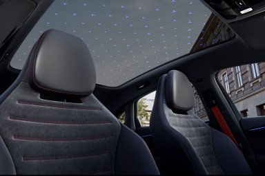 Mercedes-C-Class-Electric-Interior-3.jpg