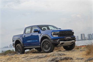 Raptor-xanh-1.JPG