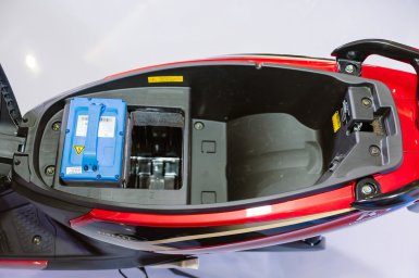vinfastkyo.jpeg