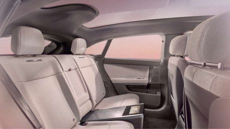 Range-Rover-GT-INTERIOR_REAR-SEATS_-1200x674.jpg